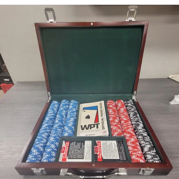 world poker tour Other World Poker Tour 2nd Edition Set Chips Cards